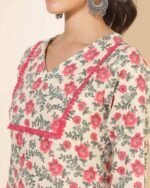 Women Cotton Floral Printed Kurta Pant Set - Image 3